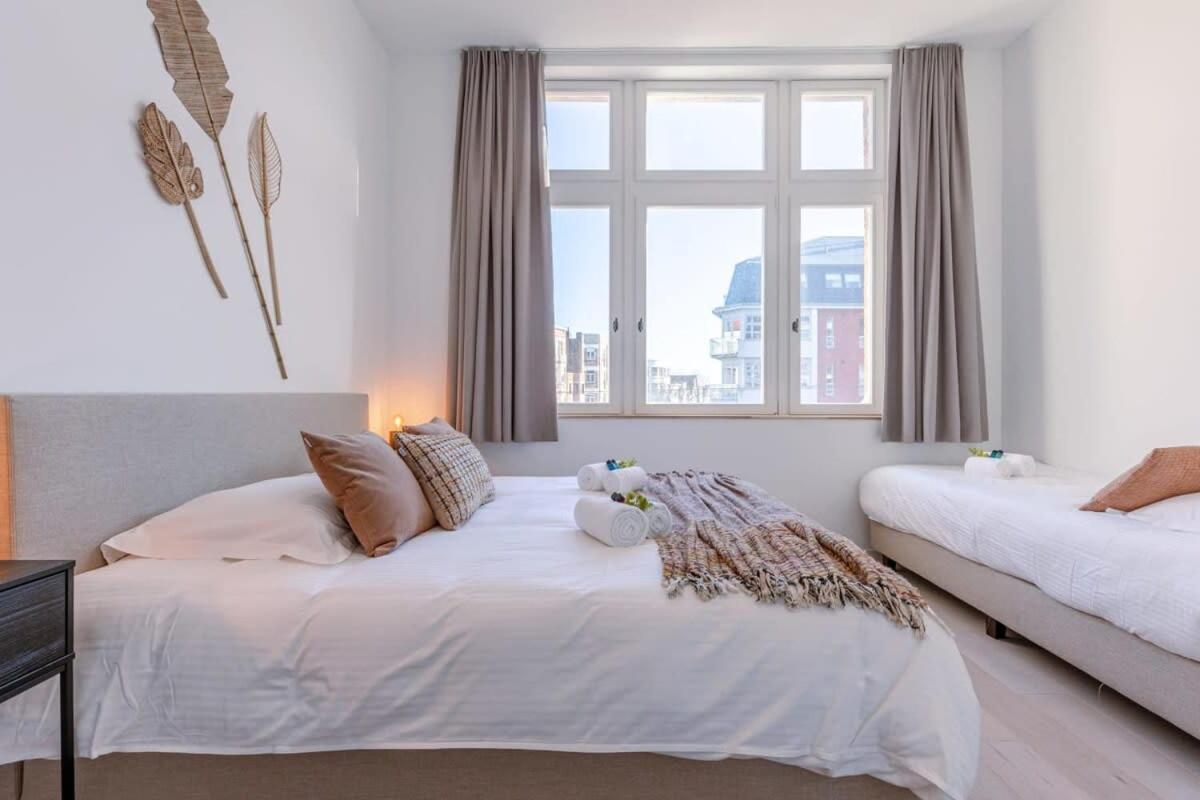 Luxurious Apartment In Town House Near The Beach Бланкенберге Экстерьер фото